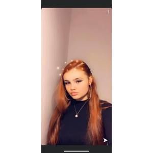 Meet your Posher, Kristen denise